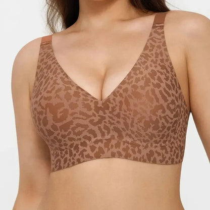 Elegant, breathable leopard print bra for everyday wear